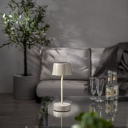 Bordslampa Solei USB laddbar med solcell beige 26,5cm