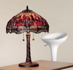 Nostalgia Design Trollslända Tiffany bordslampa röd 58cm