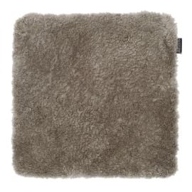 Skinnwille fårskinnssits Curly sahara 40x40cm