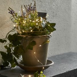 Dew Drop solcellsslinga 50-ljus