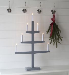 Tripp 7L träljusstake, grå