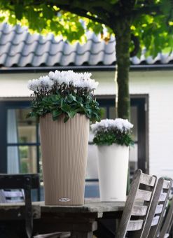 Självvattnande Kruka Cilindro Color 32 sandbrun H56cm