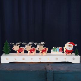 Elljusstake Rudolf och tomte lazer cut med LED 43cm miljöbild