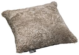 Fårskinnskudde Ace Cork 50x50cm