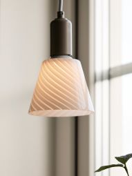 Tilda Fönsterlampa E27, beige/vit